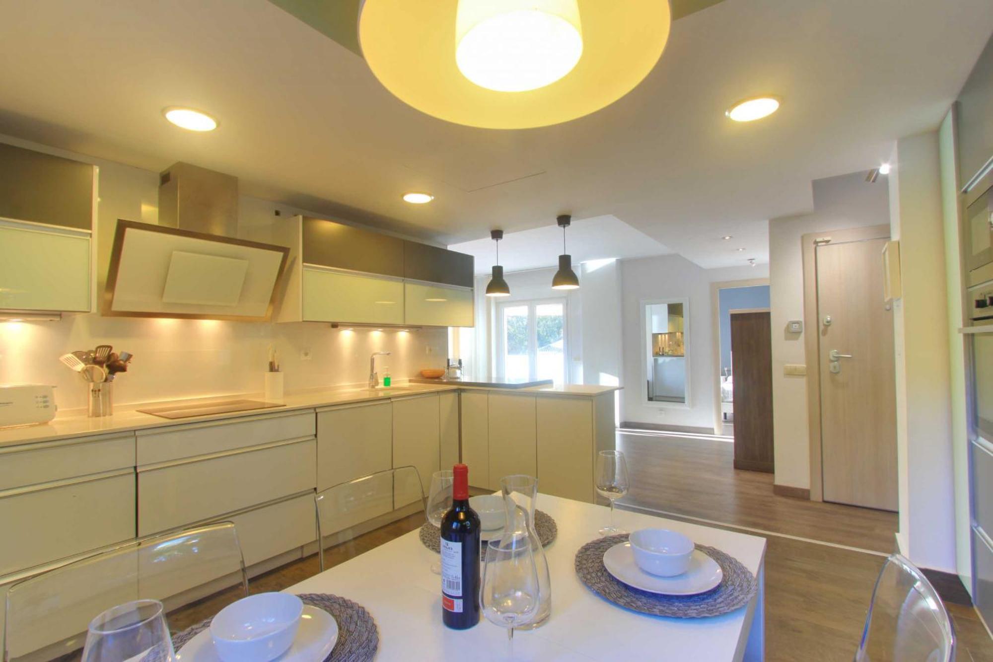 2036 Modern Golden Duplex Penthouse Apartamento *